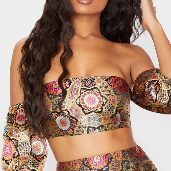 Gold Jacquard Set - Picture 4 of 4